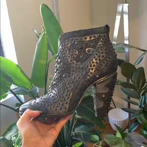 FRYE: Remy Deco Bootie